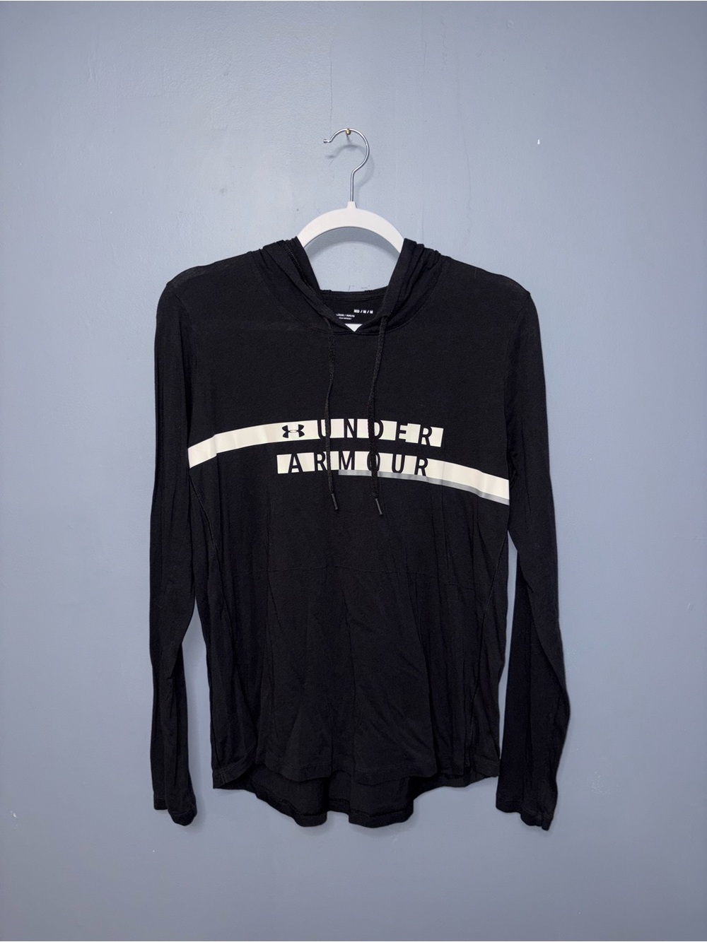 Under Armour | Black Hooded Longsleeve | Size Medium